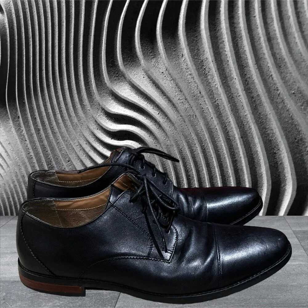 Florsheim Materra Cap Oxford, Size 9D
